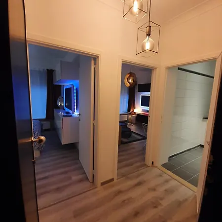 Antwerp Hideaway, Outside Of Low Emission Zone Exterior photo