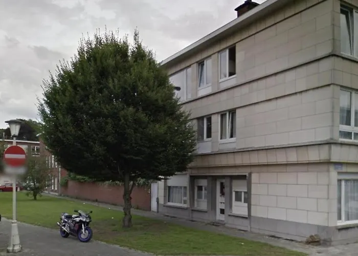 Antwerp Hideaway, Outside Of Low Emission Zone