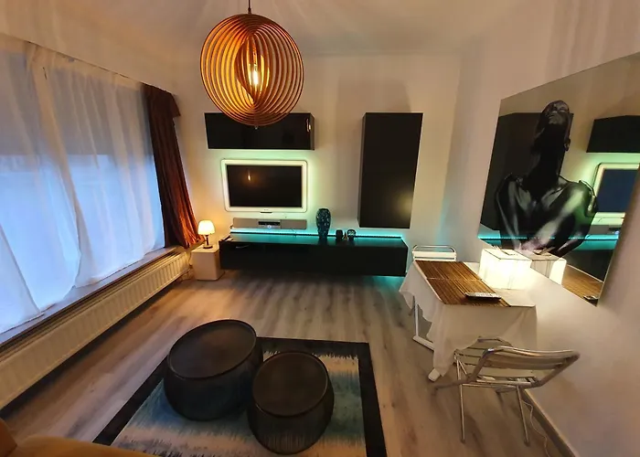 Antwerp Hideaway, Outside Of Low Emission Zone