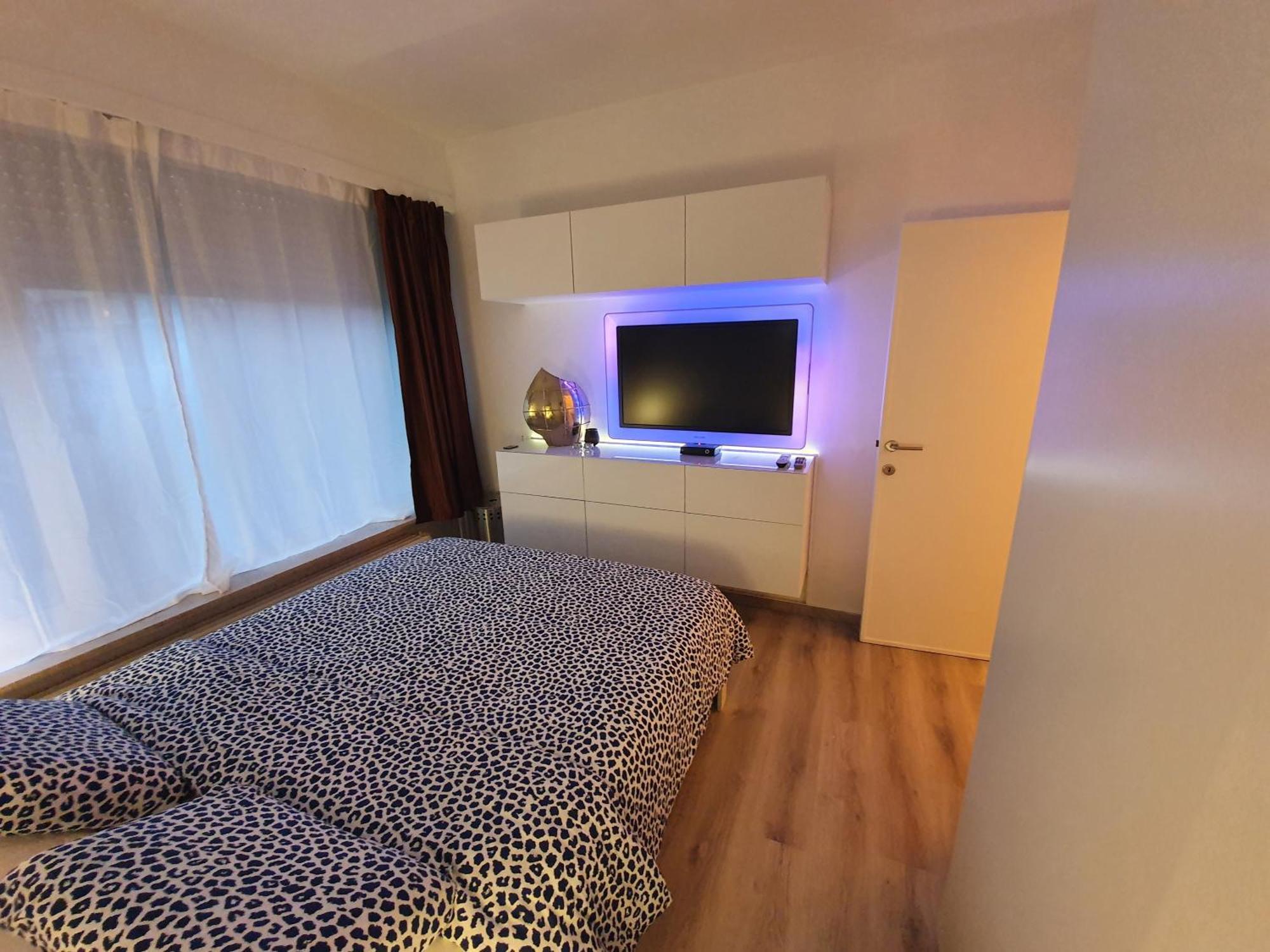 Hideaway, Outside Of Emission Zone Apartment *